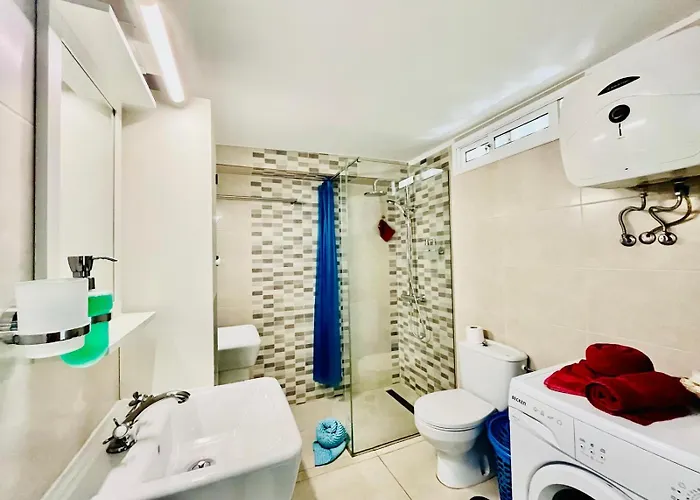 Refugio Maritimo * 阿德耶